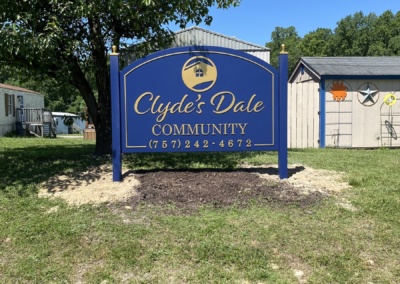 Outdoor signage for Clyde's Dale Community by James River SIgns