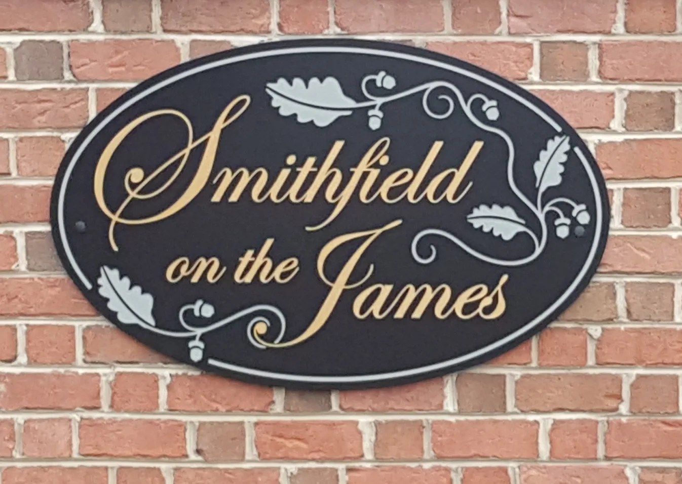 Smithfield on the James — sign by James River Signs